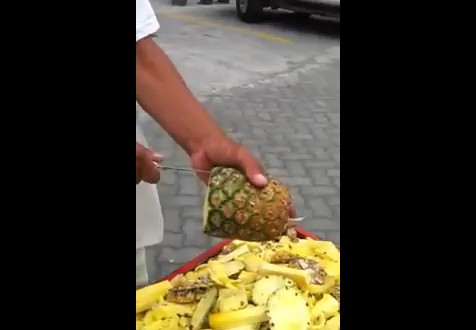 2015y05m17d_112229103