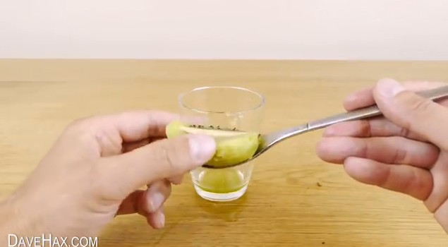 2015y06m06d_141009020