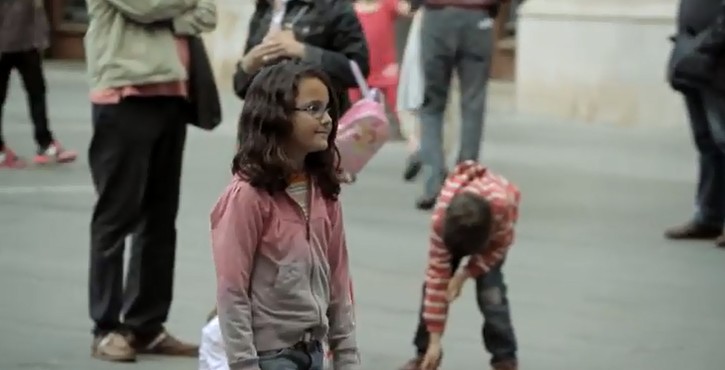 2015y06m24d_134702487