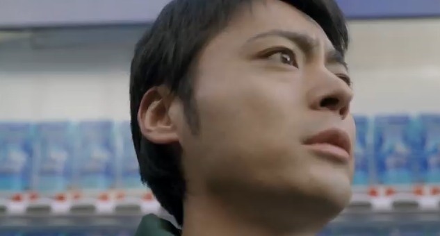 2015y07m05d_180041998