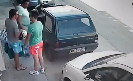 2016y02m04d_161518714